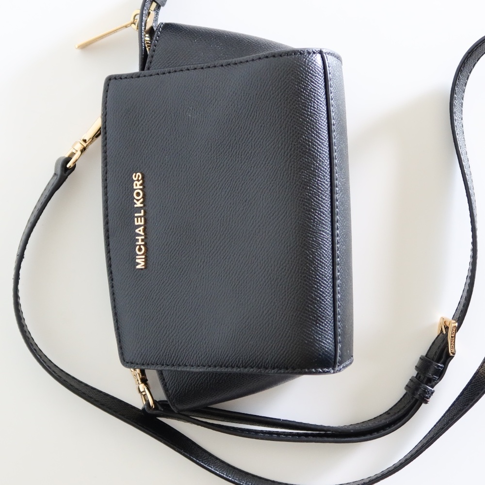 Michael kors mini bag